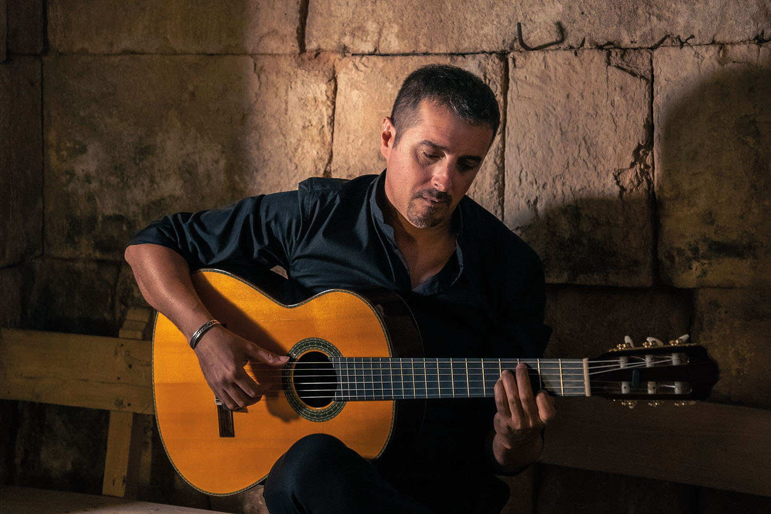 Raúl Olivar Flamenco Quartet: Guitácora